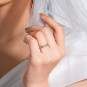 Nhẫn kim cương Peonia bạch kim